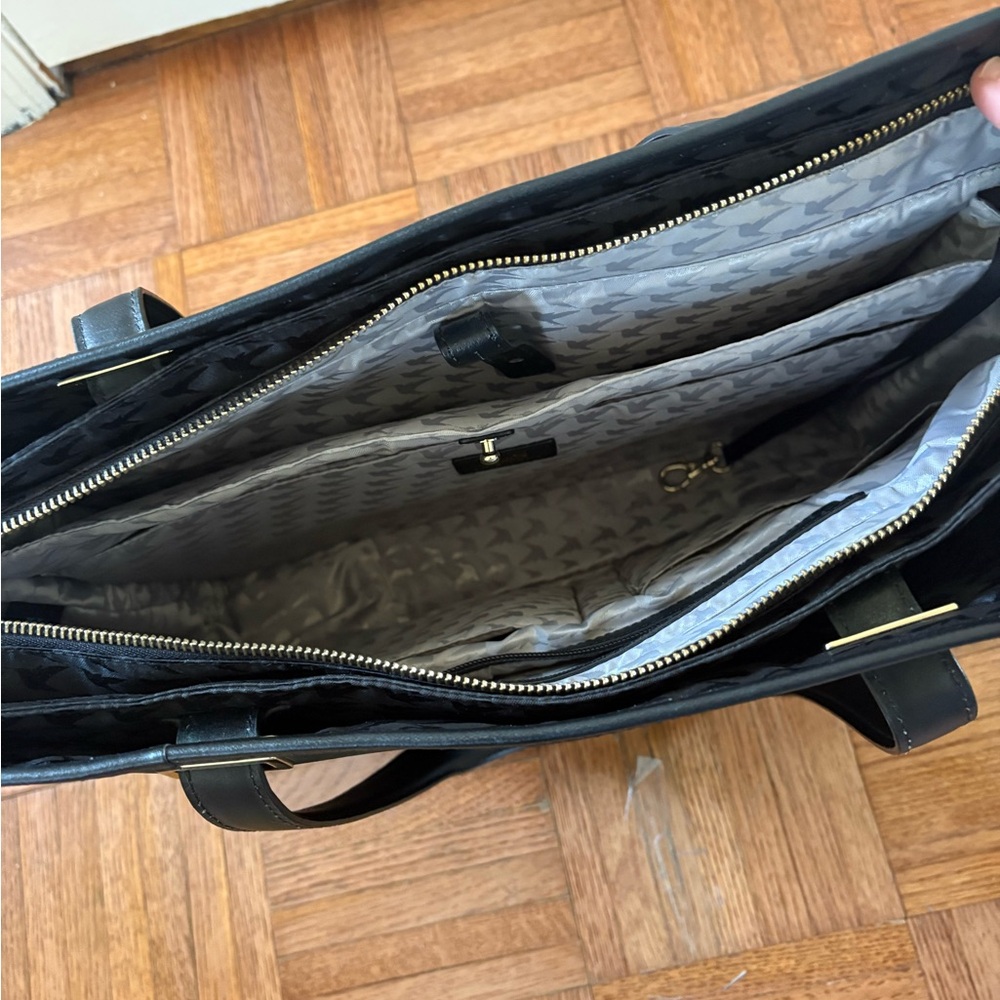 Lo & Sons 13" Seville Black Leather Laptop Tote (+soft travel shell) - Picture 4 of 11